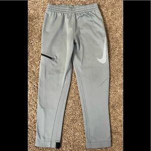Boys Nike pants size large